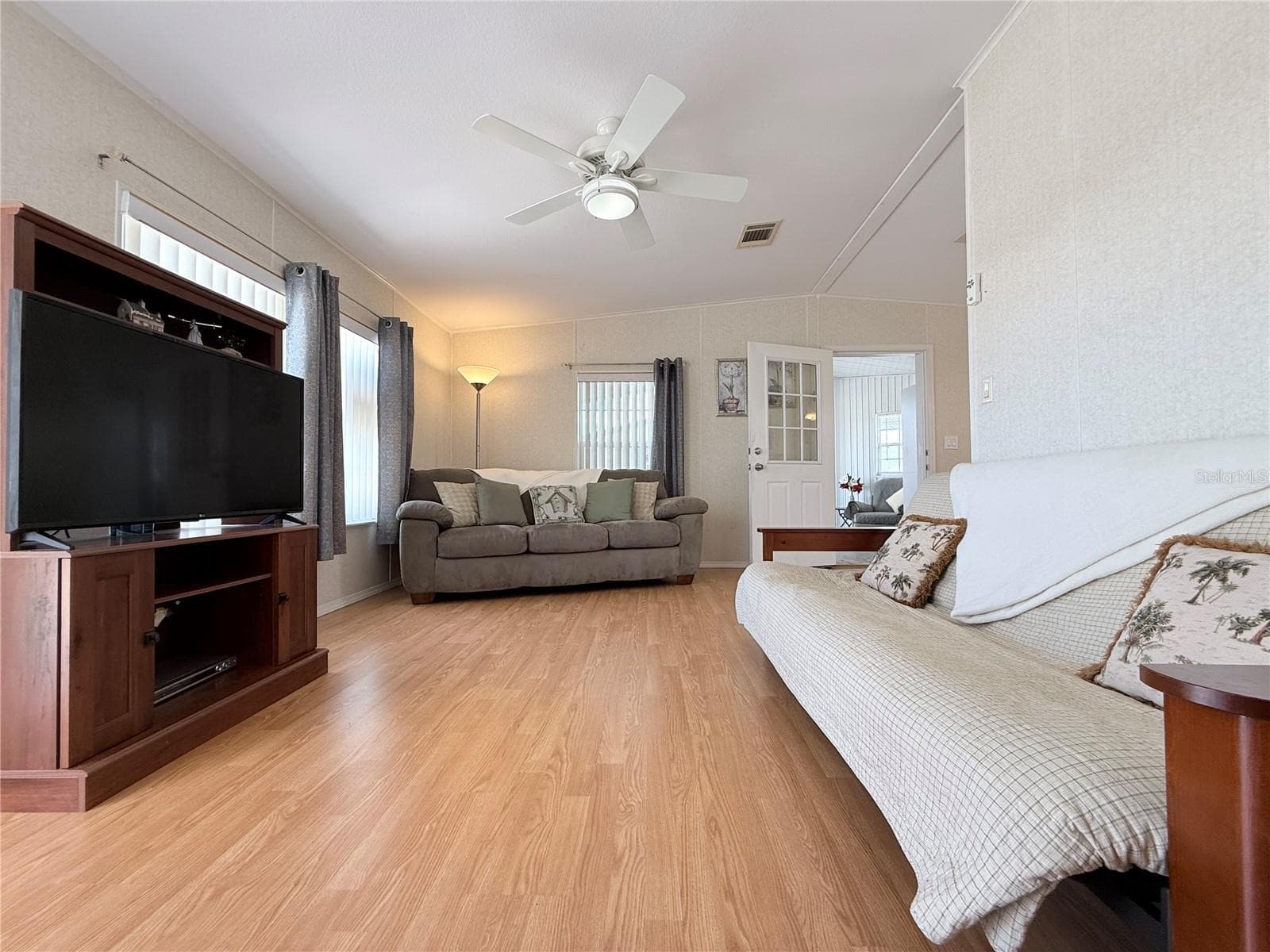 Manufactured Home at 2050 CHAMPION ST, SARASOTA, photo 5 of 65
