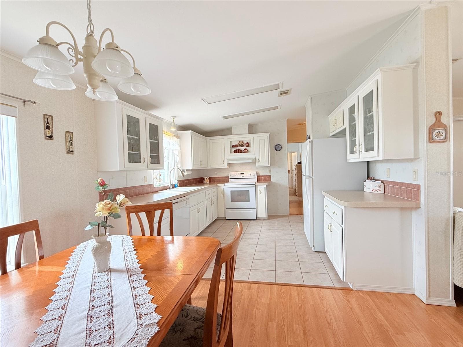 Manufactured Home at 2050 CHAMPION ST, SARASOTA, photo 13 of 65