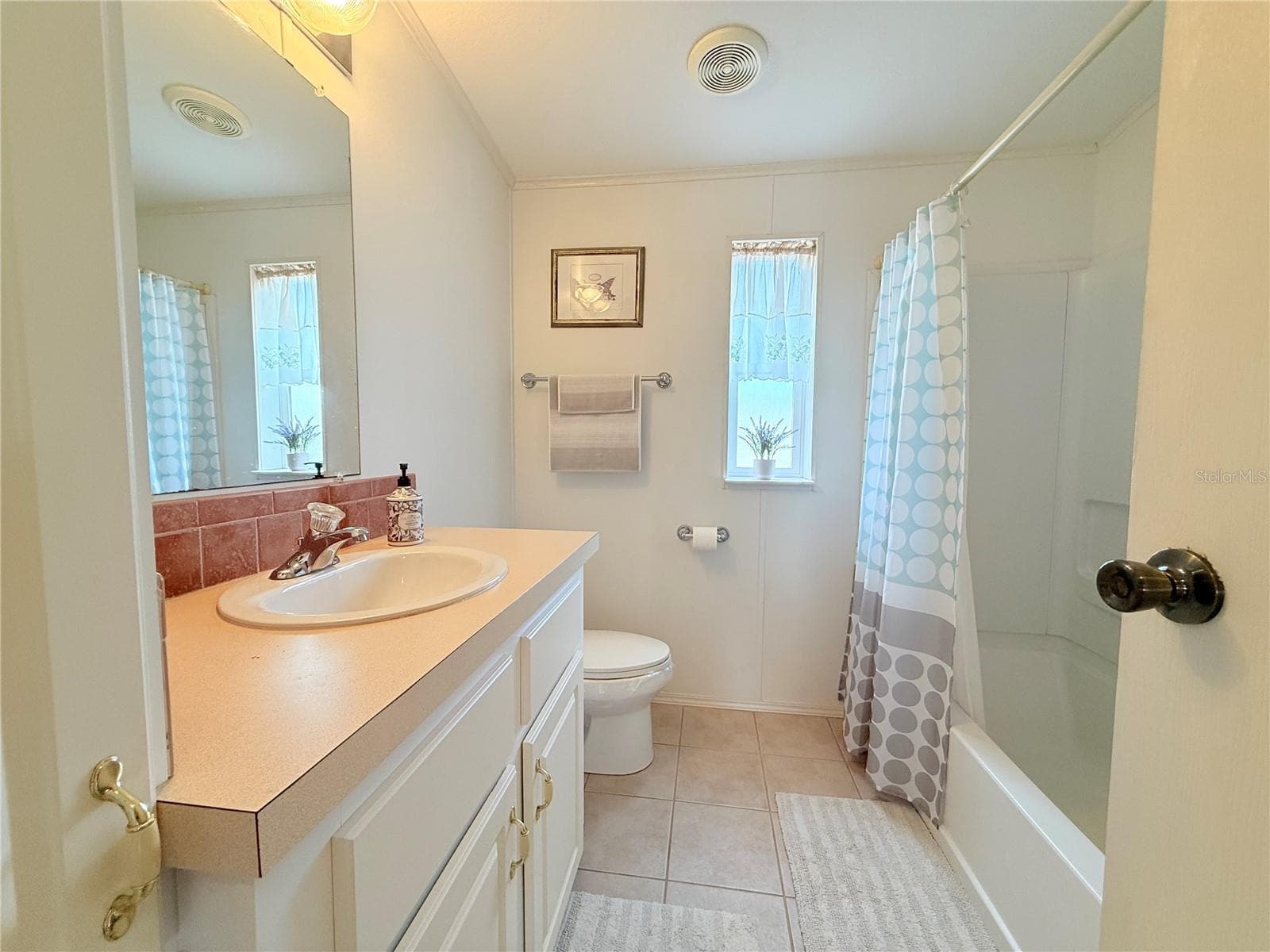Manufactured Home at 2050 CHAMPION ST, SARASOTA, photo 35 of 65