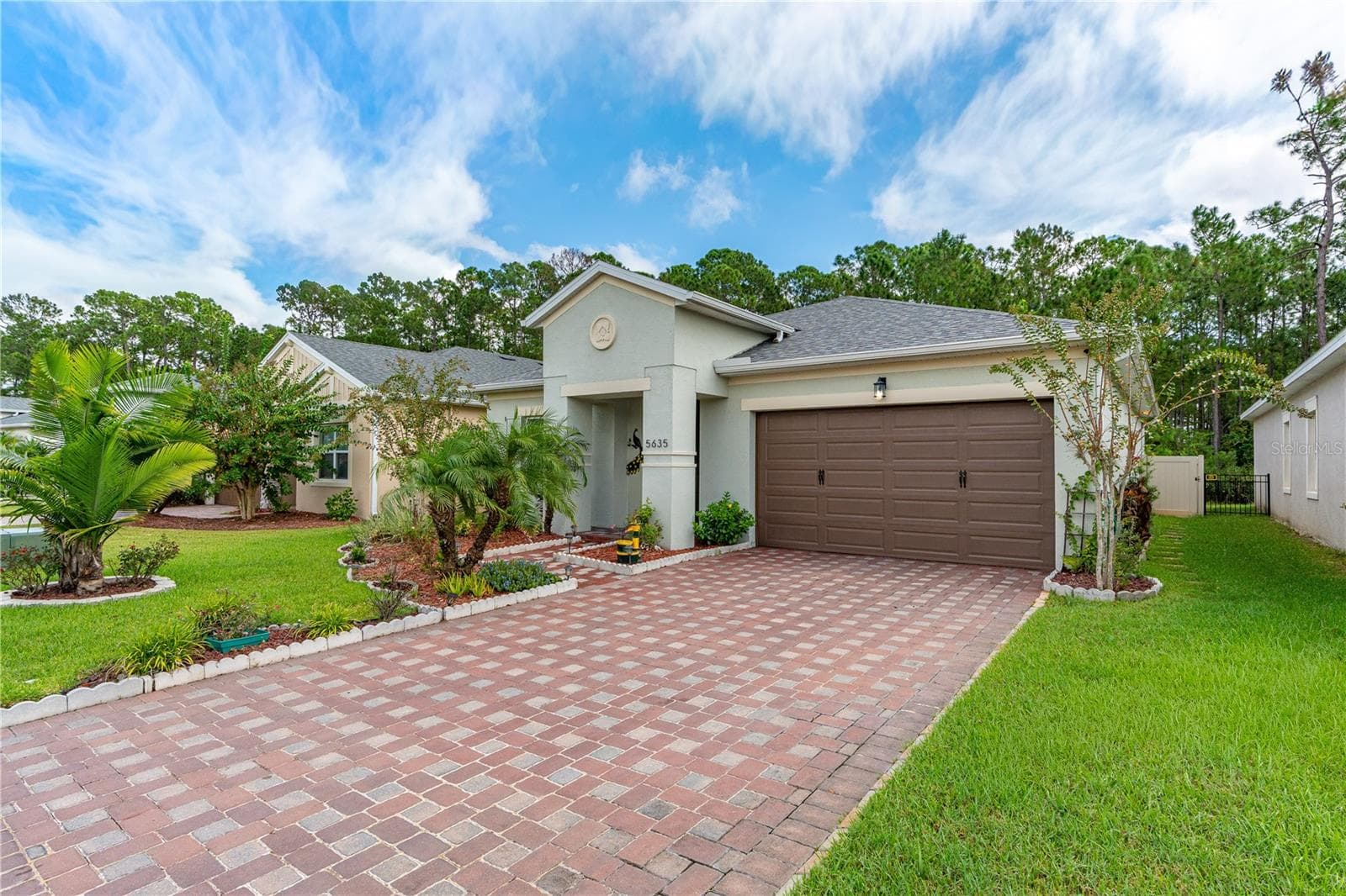 5635 ESTERO LOOP