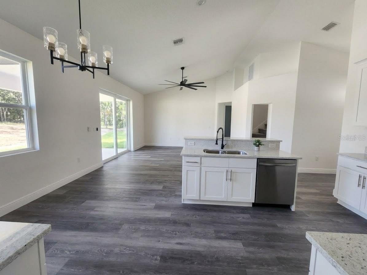 Single Family Residence at 9483 SW 121ST TER, DUNNELLON, photo 8 of 37