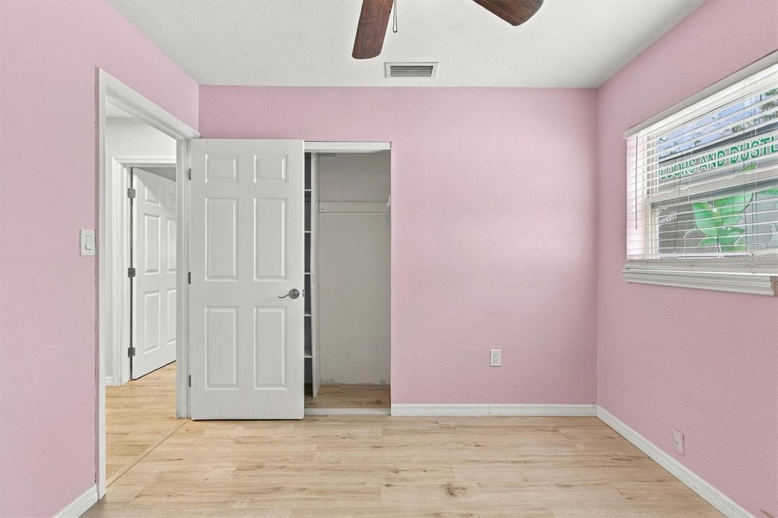 Single Family Residence at 715 W BAYSHORE DR, TARPON SPRINGS, photo 21 of 27