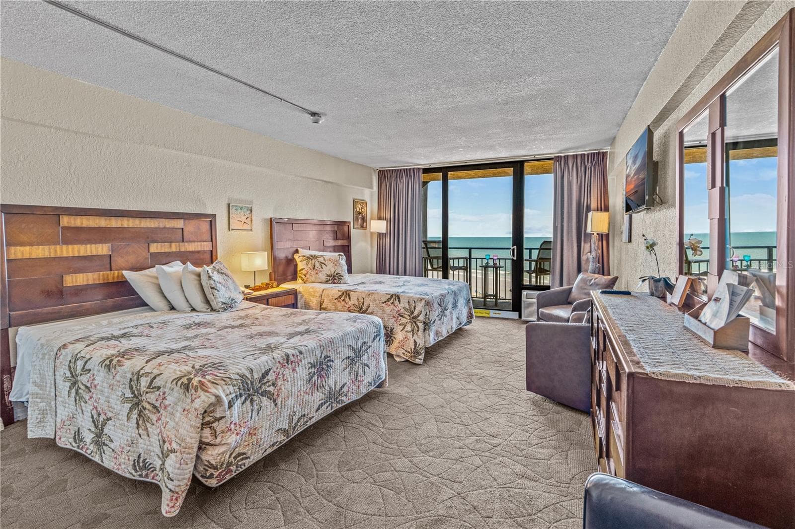 Condo - Hotel at 2301 S ATLANTIC AVE #526, DAYTONA BEACH SHORES, photo 8 of 36