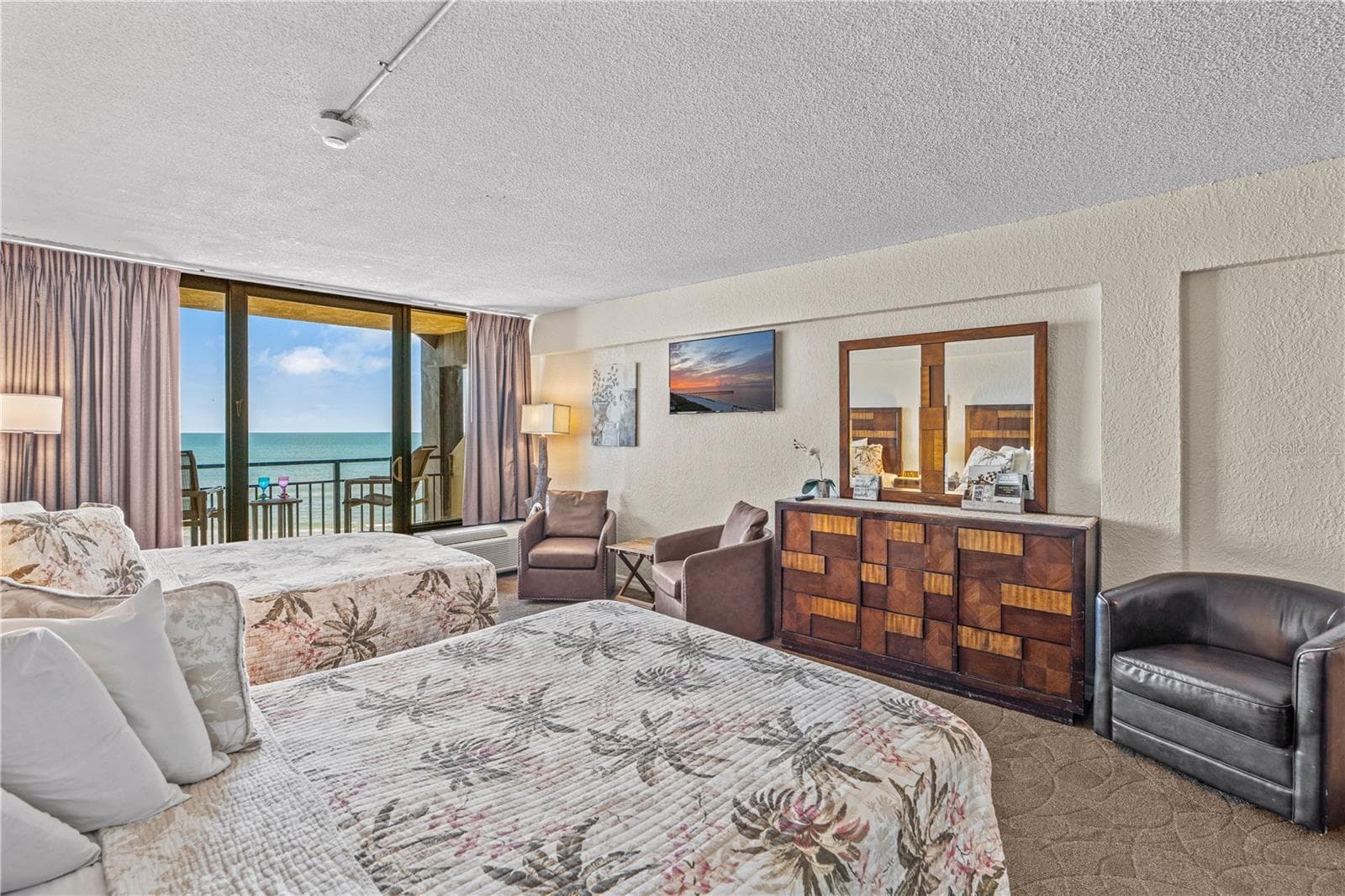 Condo - Hotel at 2301 S ATLANTIC AVE #526, DAYTONA BEACH SHORES, photo 9 of 36