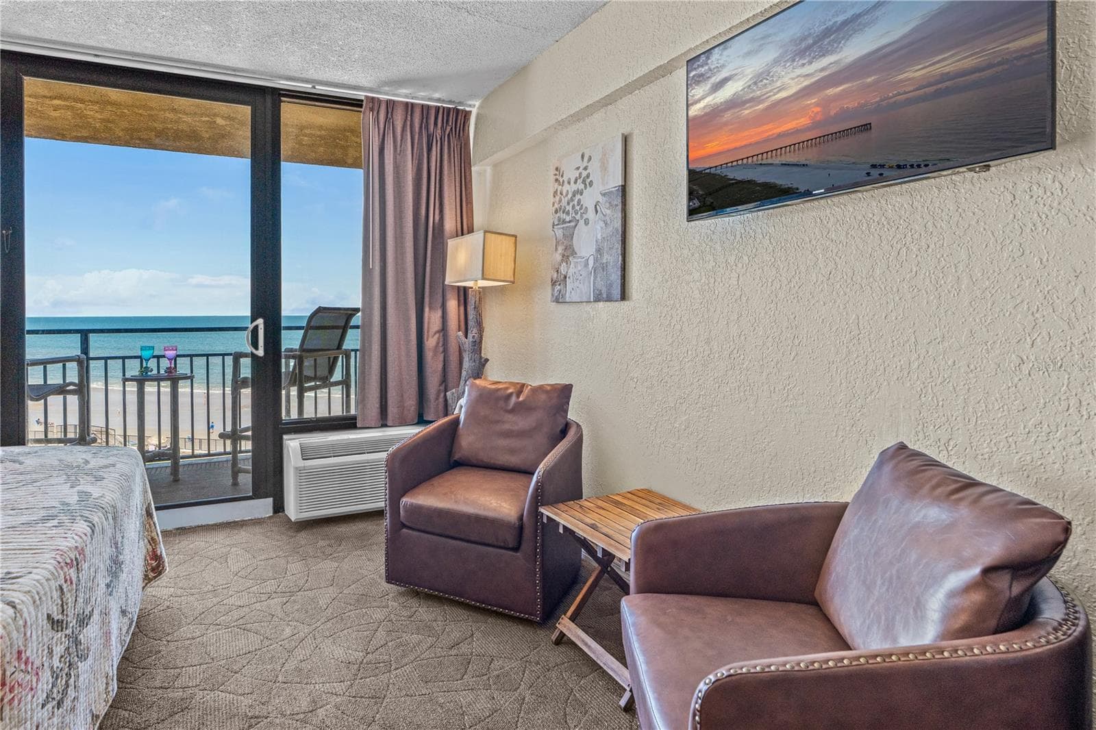 Condo - Hotel at 2301 S ATLANTIC AVE #526, DAYTONA BEACH SHORES, photo 11 of 36