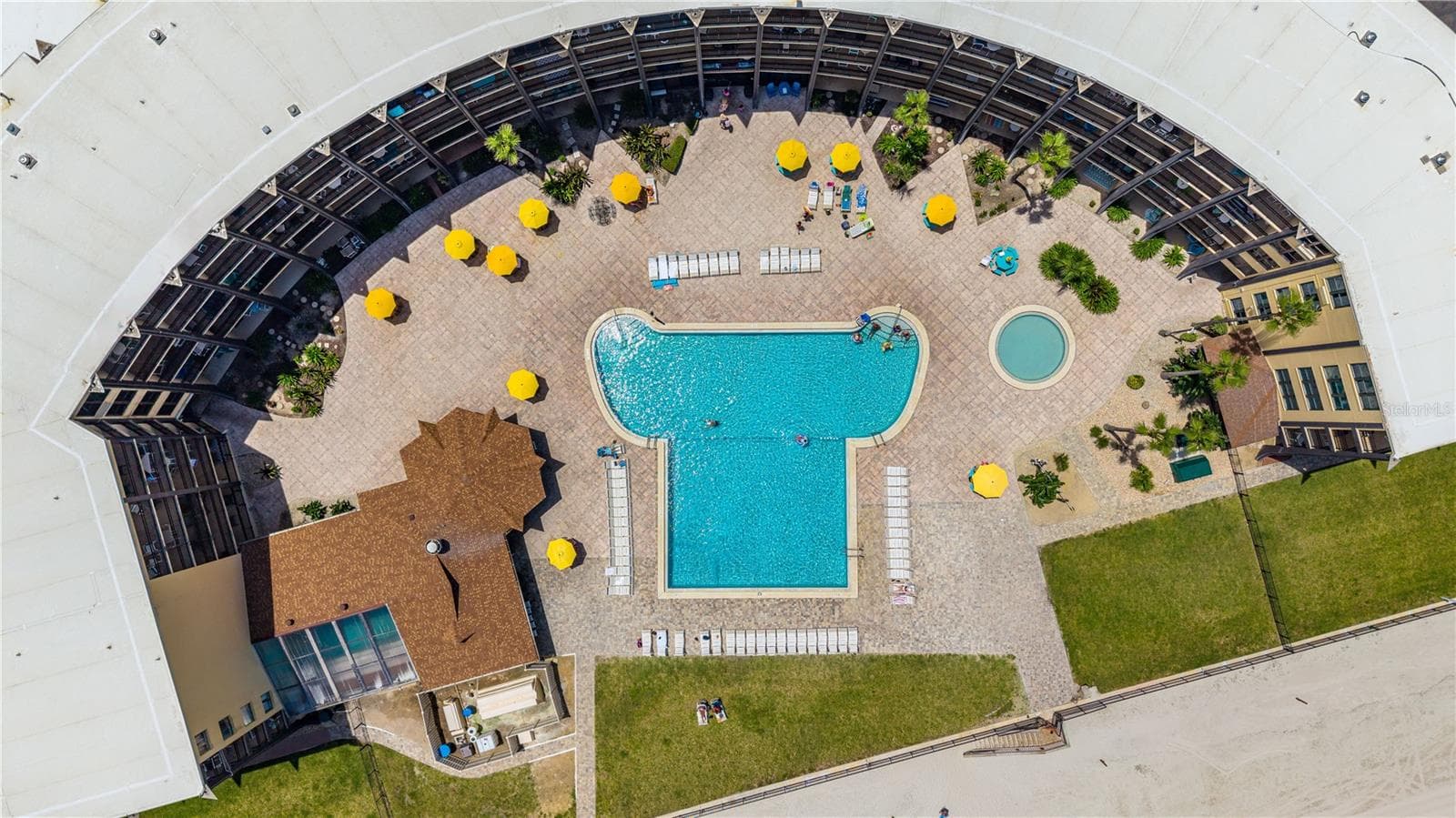Condo - Hotel at 2301 S ATLANTIC AVE #526, DAYTONA BEACH SHORES, photo 19 of 36