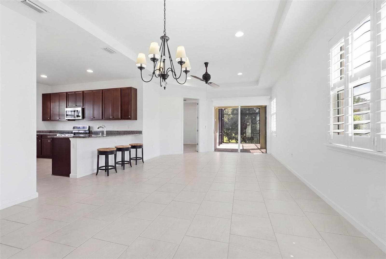 Single Family Residence at 479 BRIARBROOK WAY, DELAND, photo 6 of 42