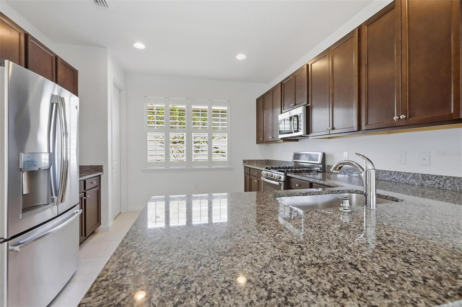 Single Family Residence at 479 BRIARBROOK WAY, DELAND, photo 10 of 42