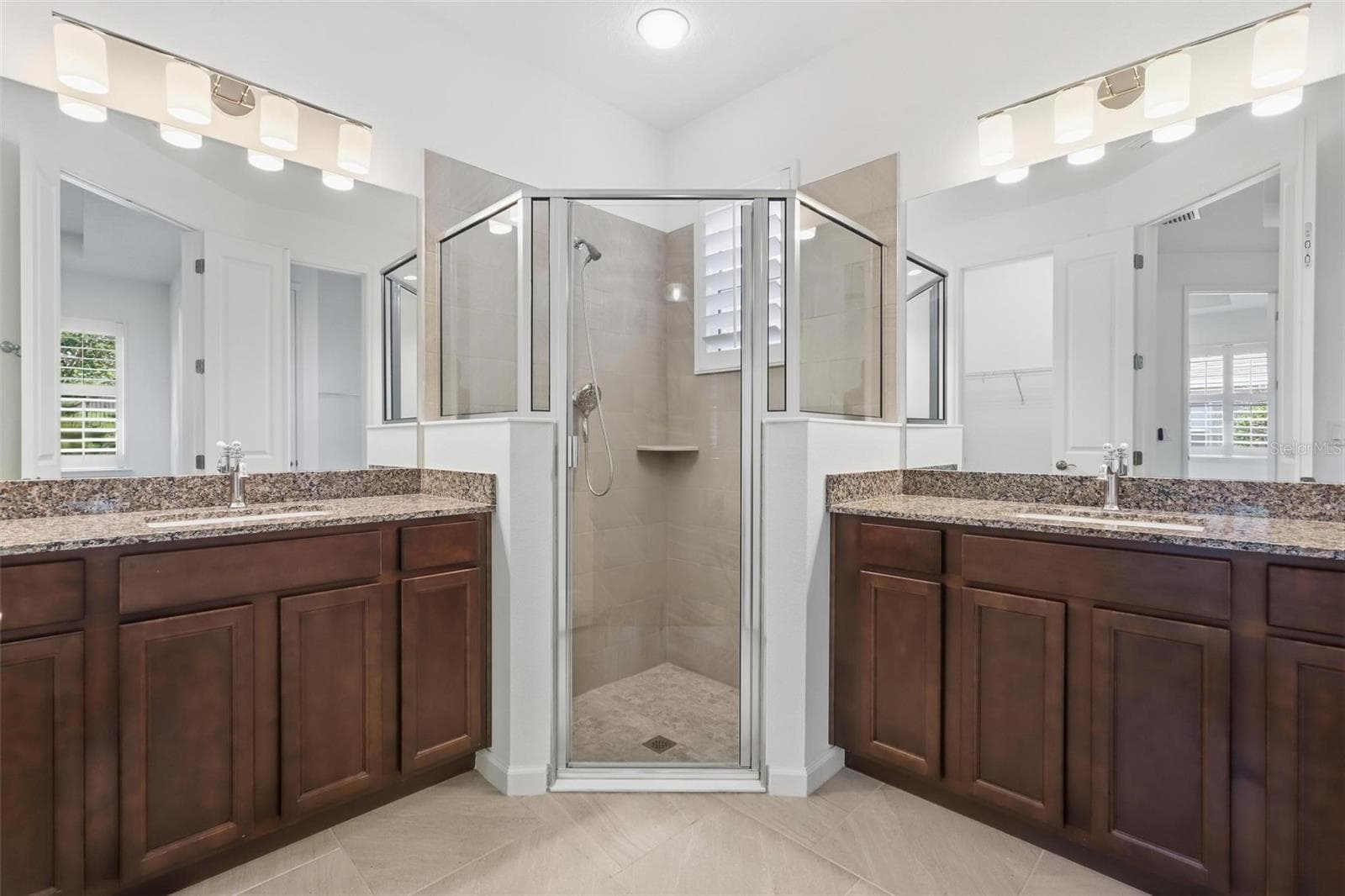 Single Family Residence at 479 BRIARBROOK WAY, DELAND, photo 18 of 42