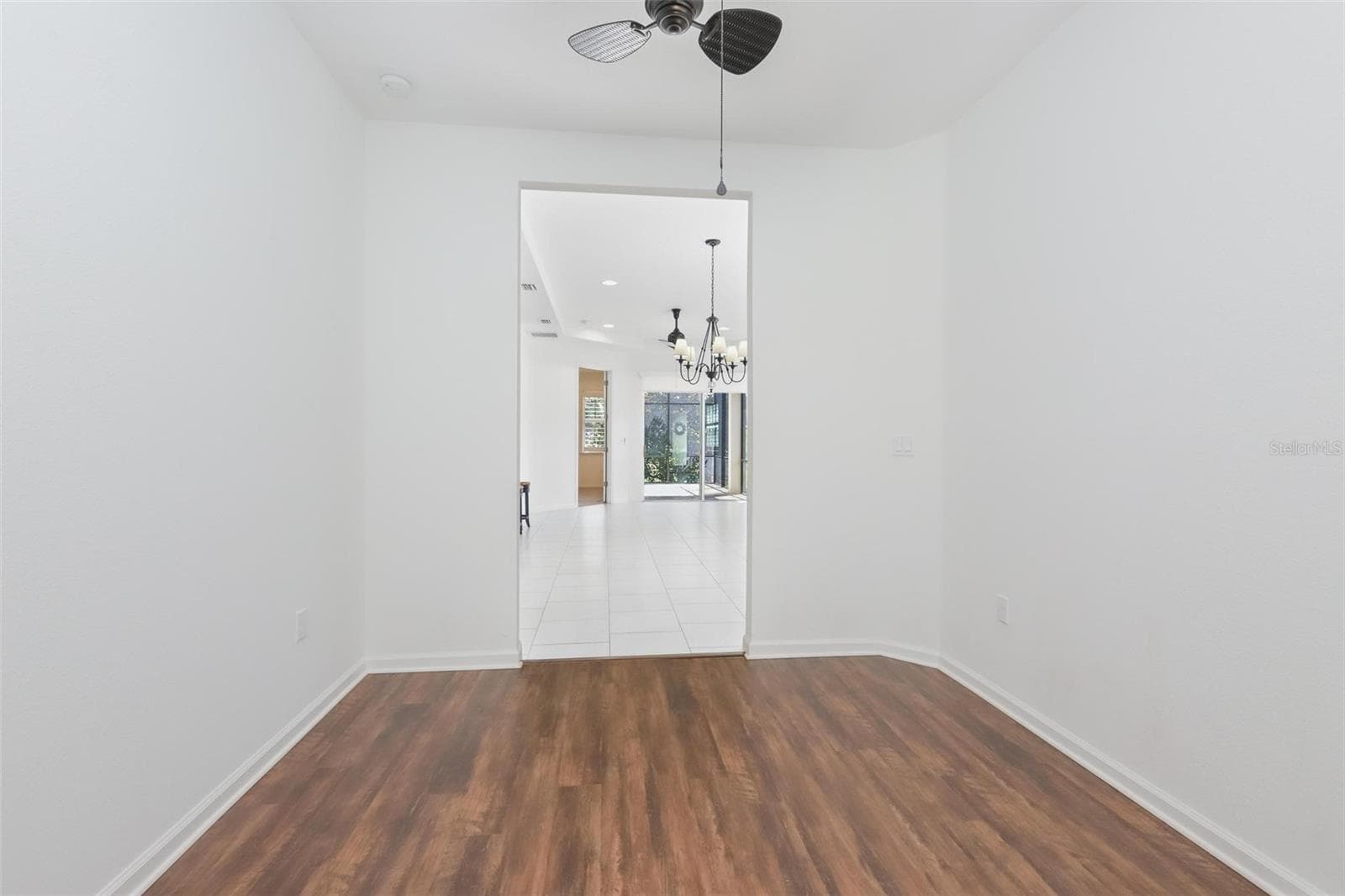 Single Family Residence at 479 BRIARBROOK WAY, DELAND, photo 24 of 42