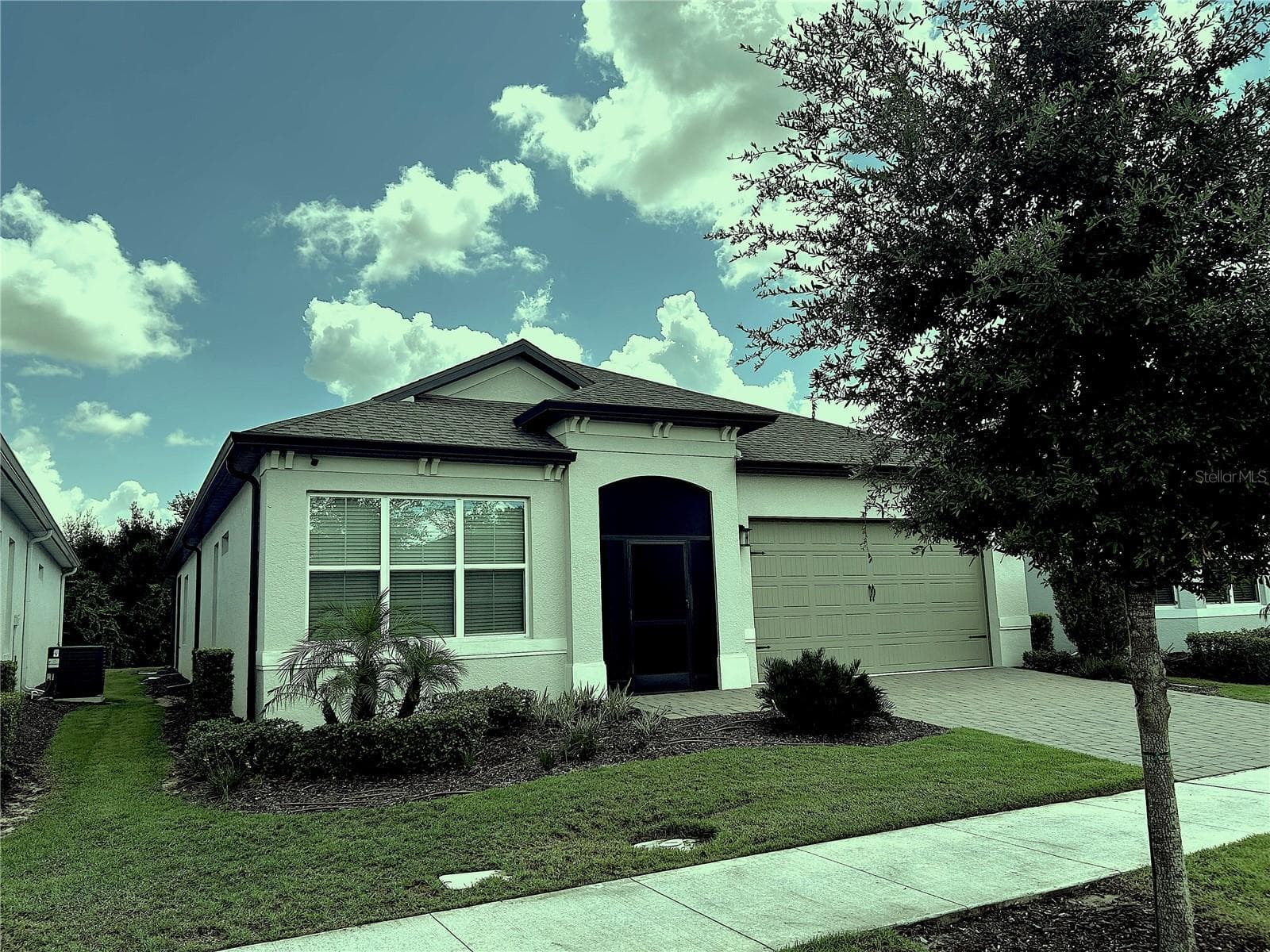 Single Family Residence at 1999 LIMESTONE TRL, KISSIMMEE, photo 3 of 76