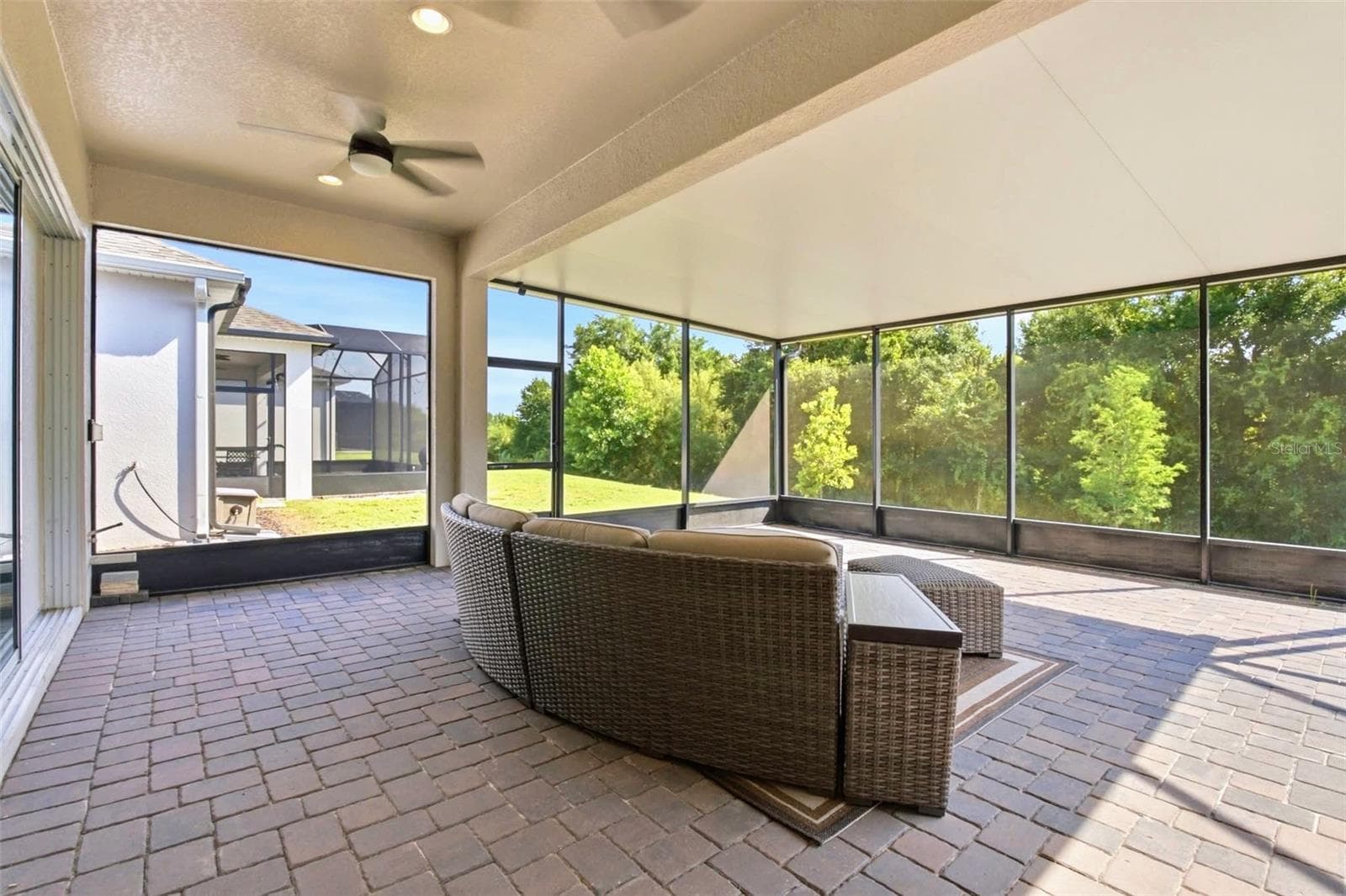 Lanai - 1999 LIMESTONE TRL, KISSIMMEE