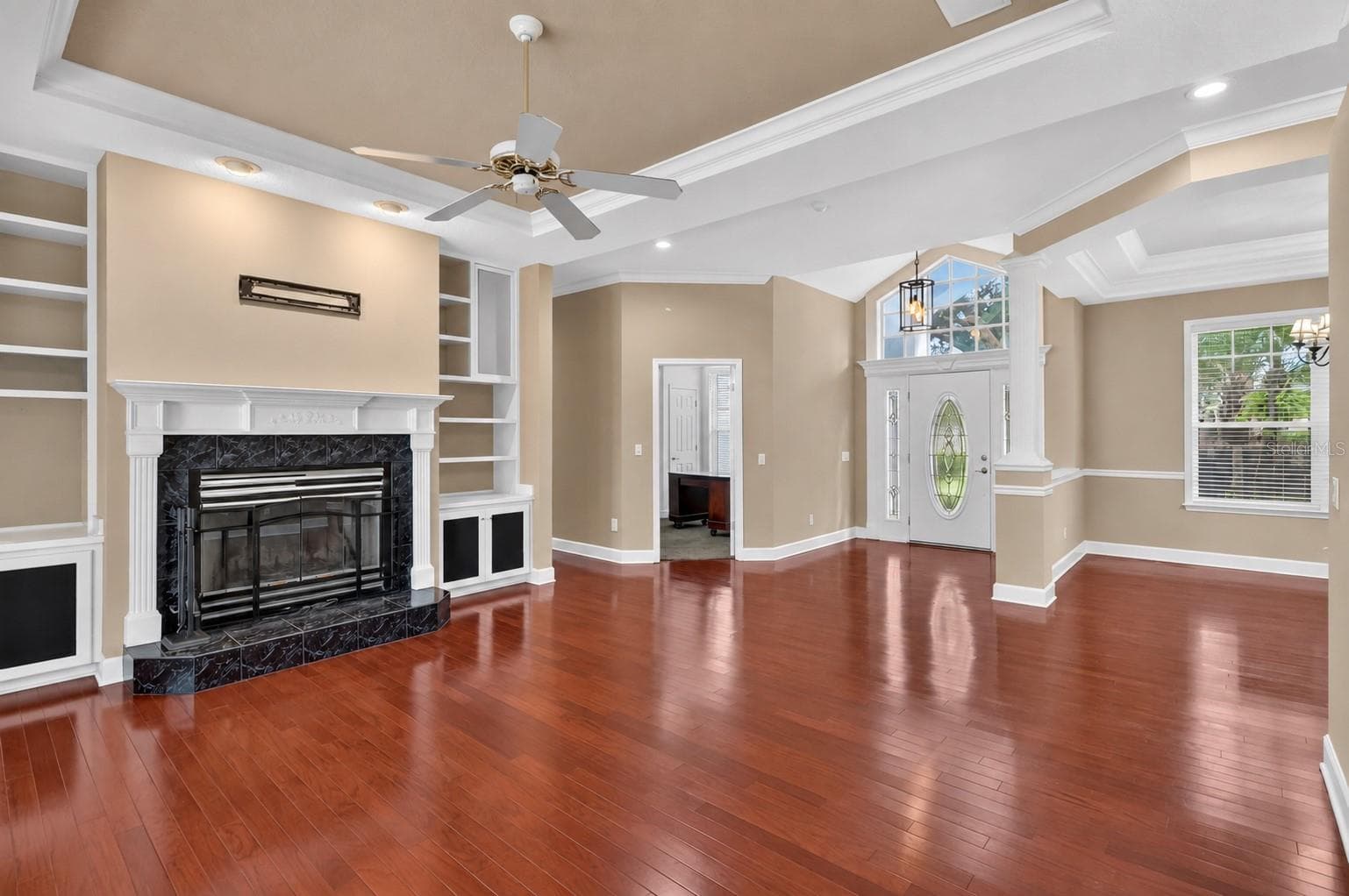 Fireplace  Wood Burning - 734 HIGHLANDS PLACE BLVD, LAKELAND