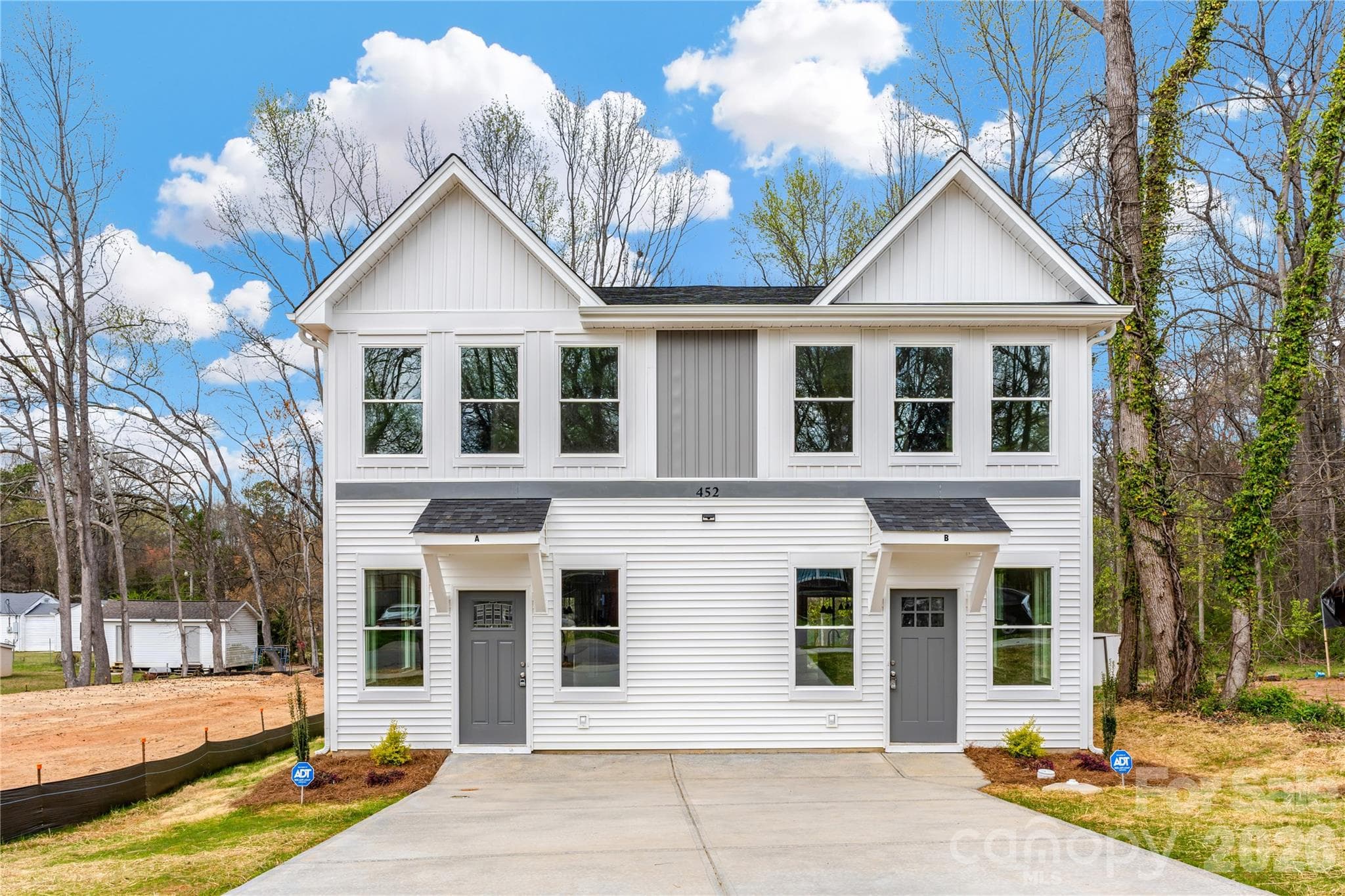 452 Dawn Circle