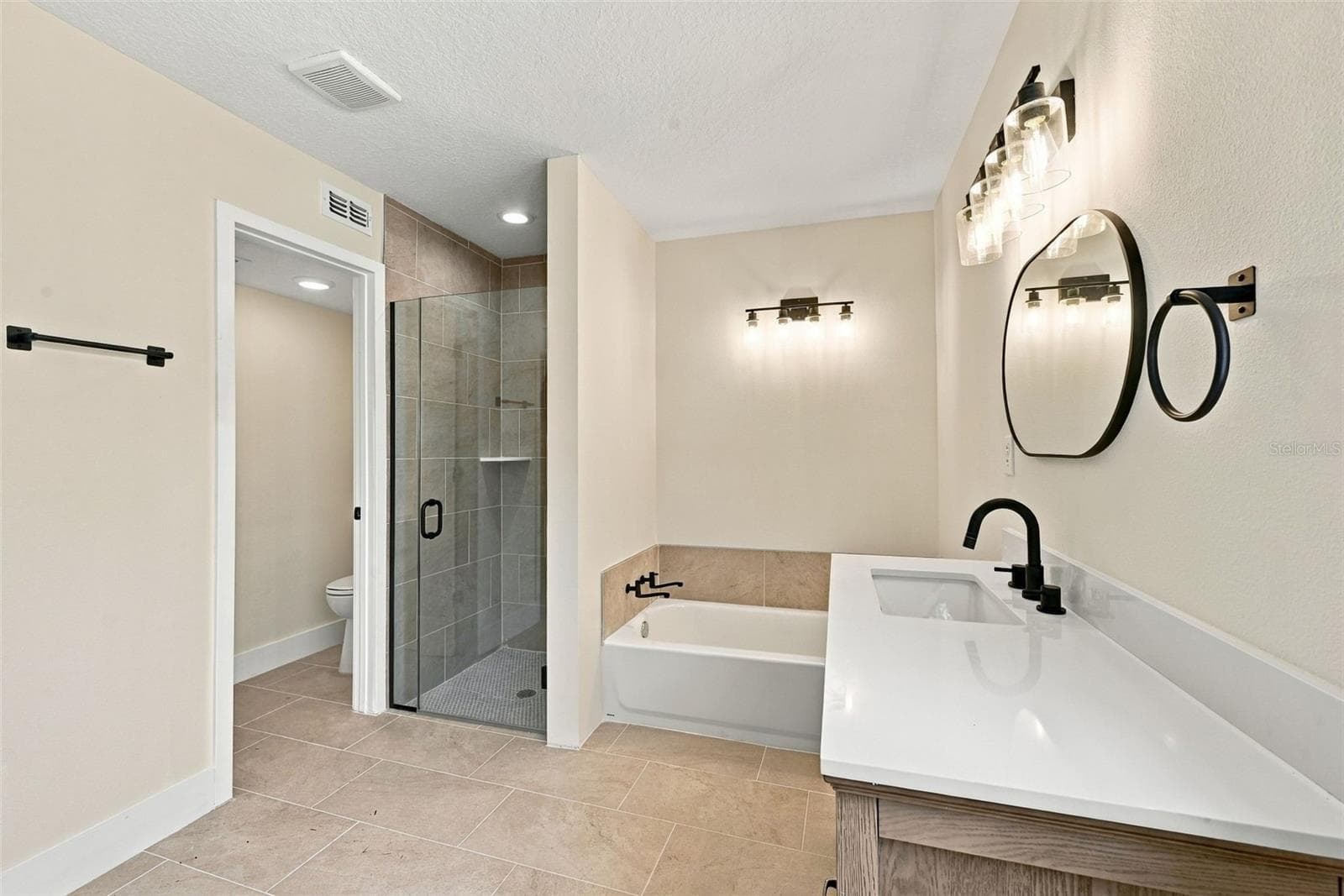 Single Family Residence at 2140 WEKIWA OAKS DR, APOPKA, photo 30 of 54