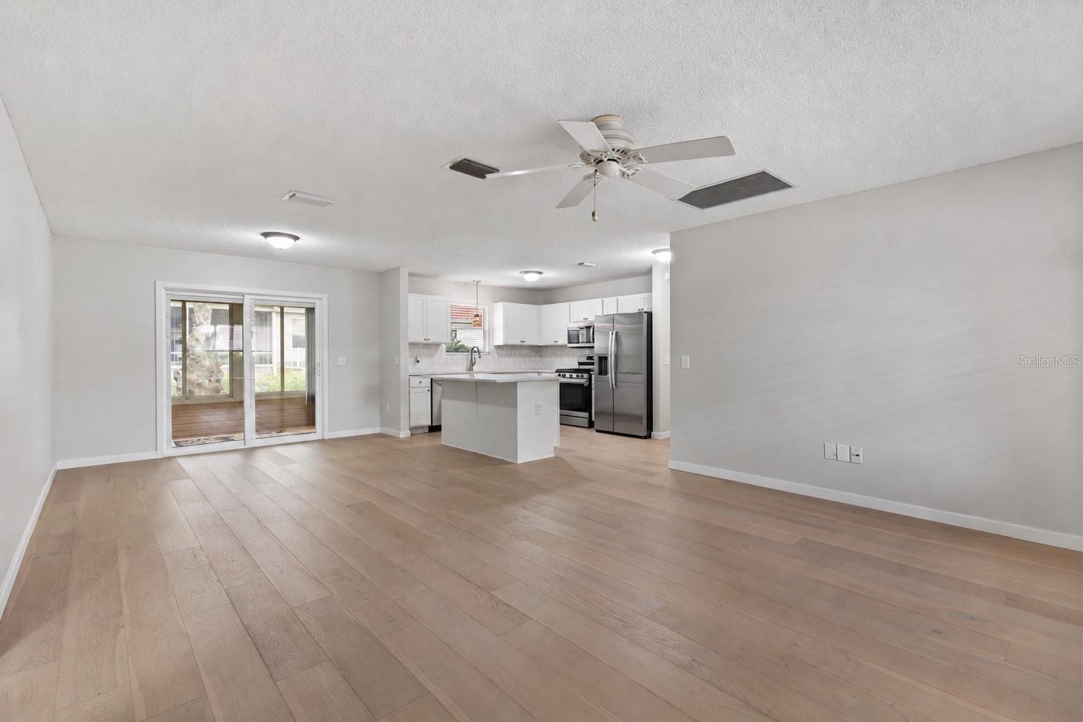 Single Family Residence at 9595 SE 171ST ARGYLL ST, THE VILLAGES, photo 9 of 37
