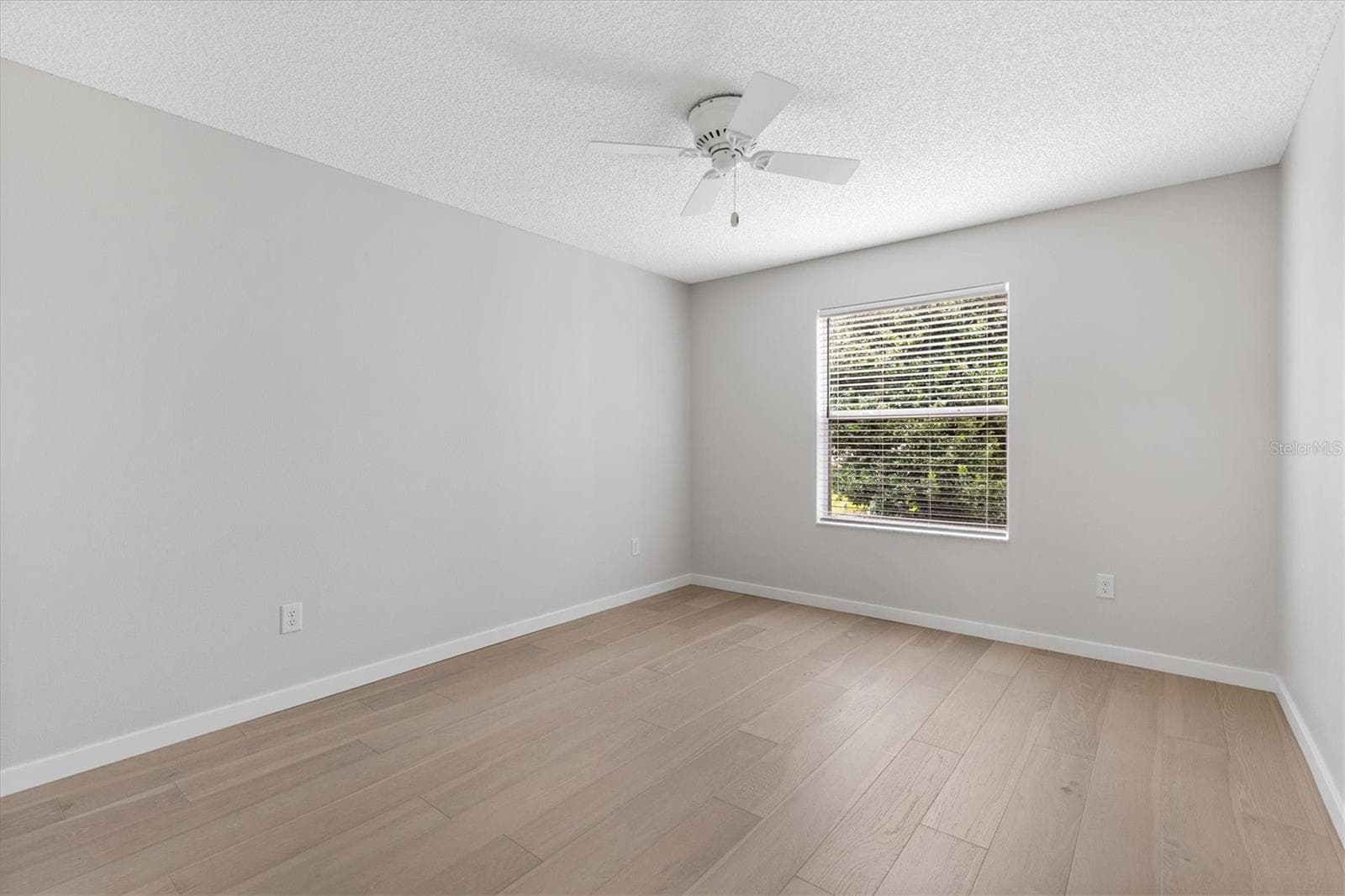 Back Bedroom on Guest side of the home. - 9595 SE 171ST ARGYLL ST, THE VILLAGES