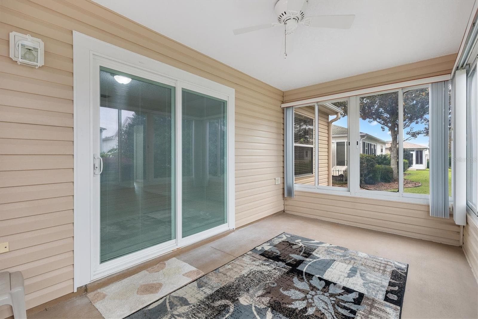 Slider to enclosed lanai - 9595 SE 171ST ARGYLL ST, THE VILLAGES