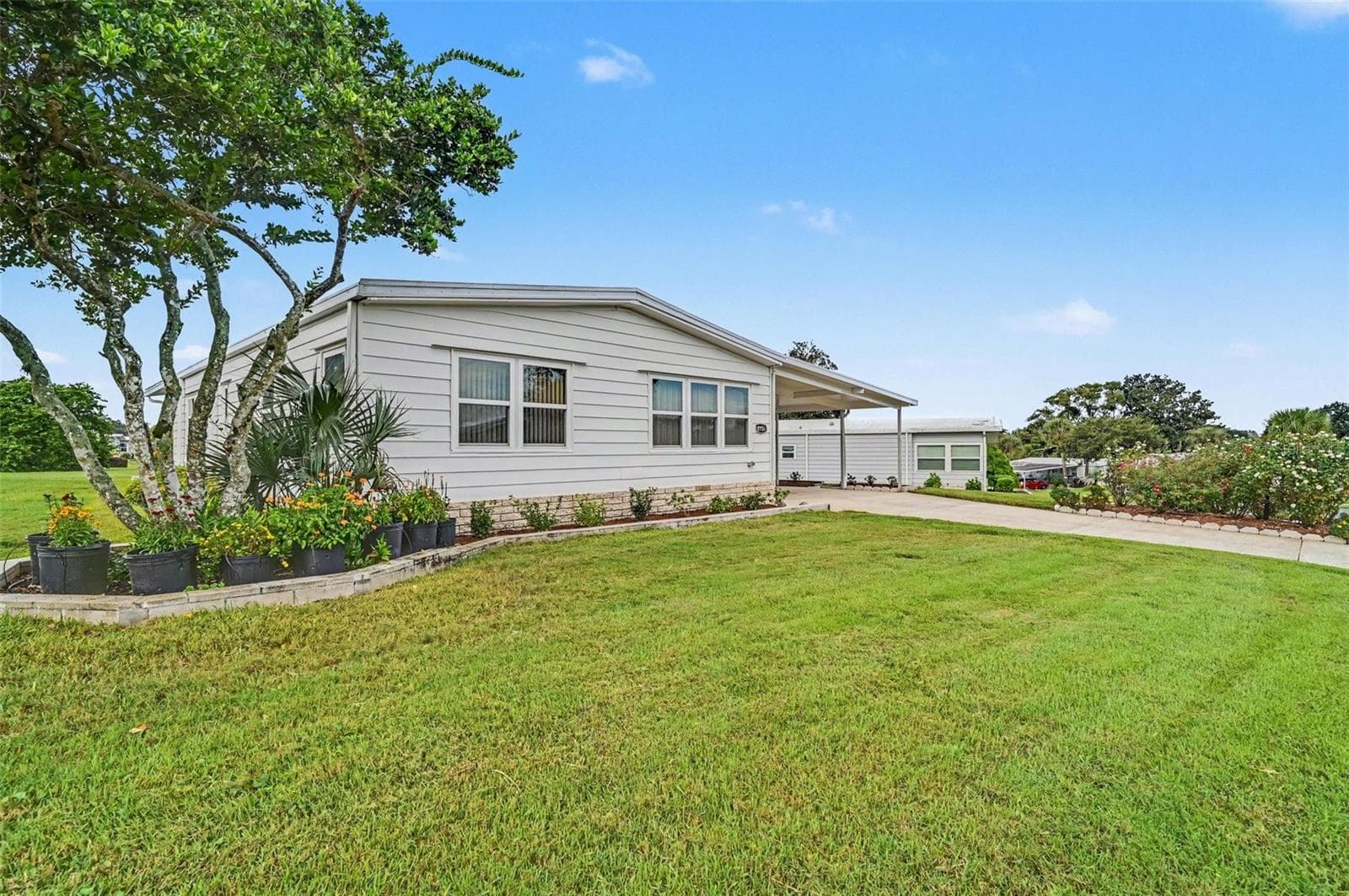 Condominium at 2356 S CITRUS CIR #1683, ZELLWOOD, photo 4 of 35