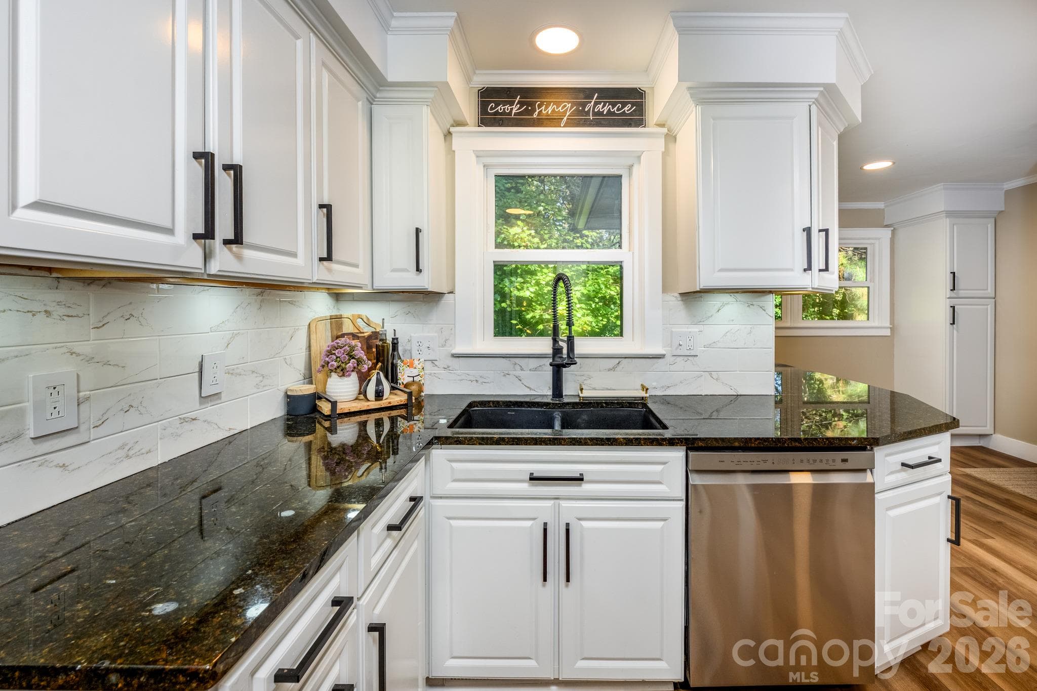 beautiful granite countertops, under counter lighting - 508 Berkshire Drive, Statesville