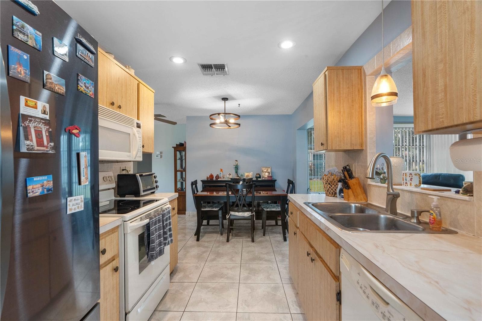 Single Family Residence at 8030 GLENEAGLE DR, PORT RICHEY, photo 6 of 26