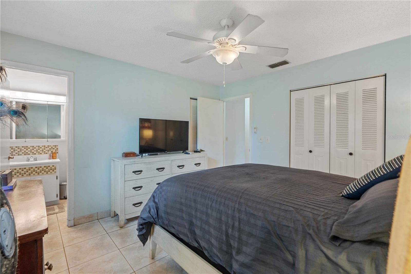 Single Family Residence at 8030 GLENEAGLE DR, PORT RICHEY, photo 10 of 26