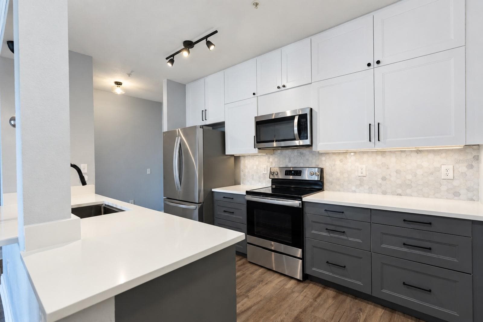 Condominium at 201 LONGVIEW AVE #202, CELEBRATION, photo 6 of 69