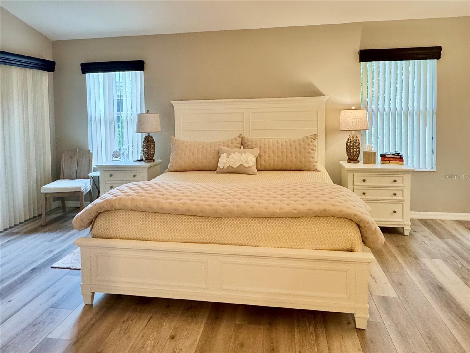 Single Family Residence at 1693 MOUNT CROGHAN TRL, THE VILLAGES, photo 16 of 33