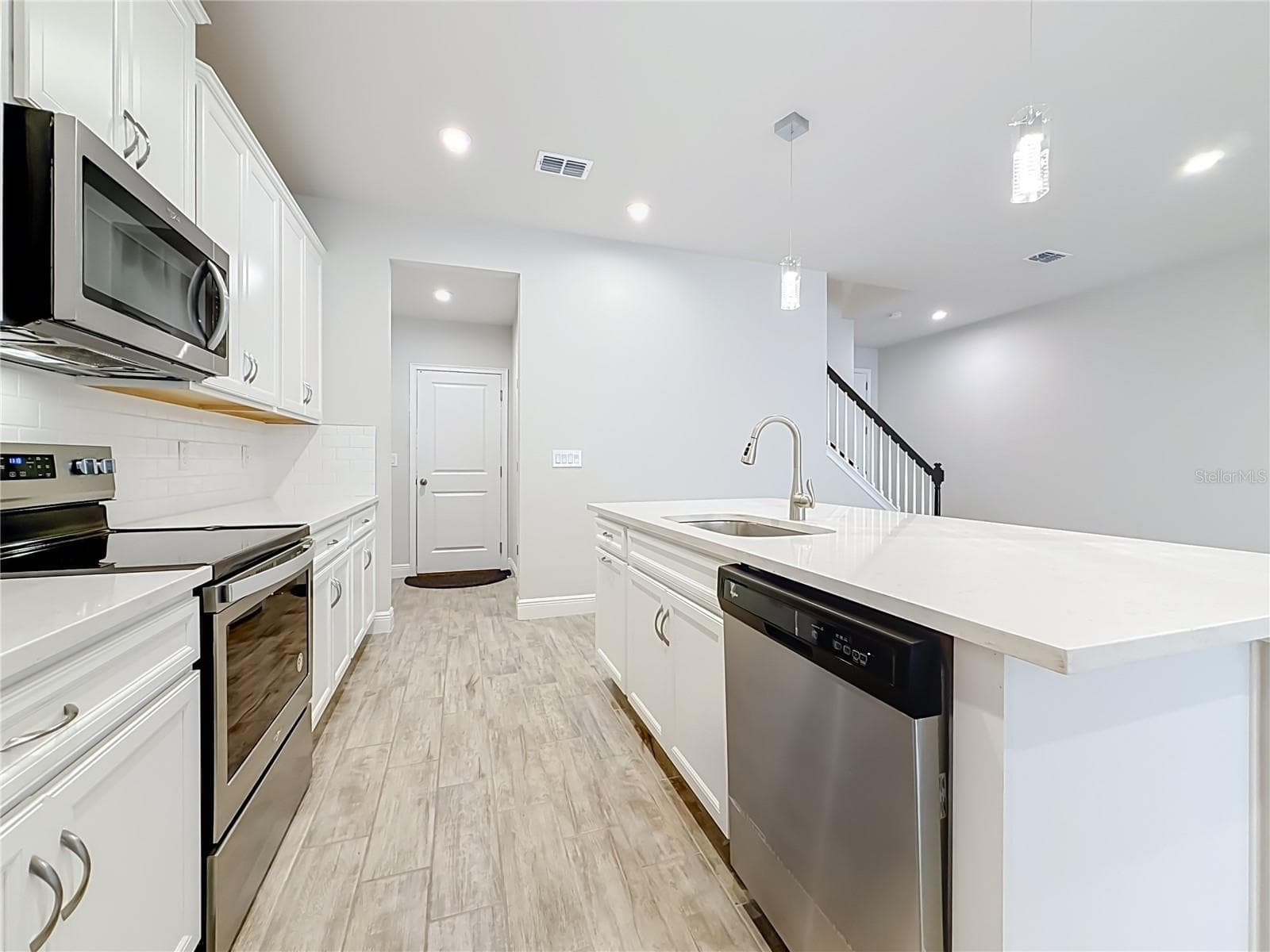 Townhouse at 6076 GRAND SONATA AVE, LUTZ, photo 25 of 87