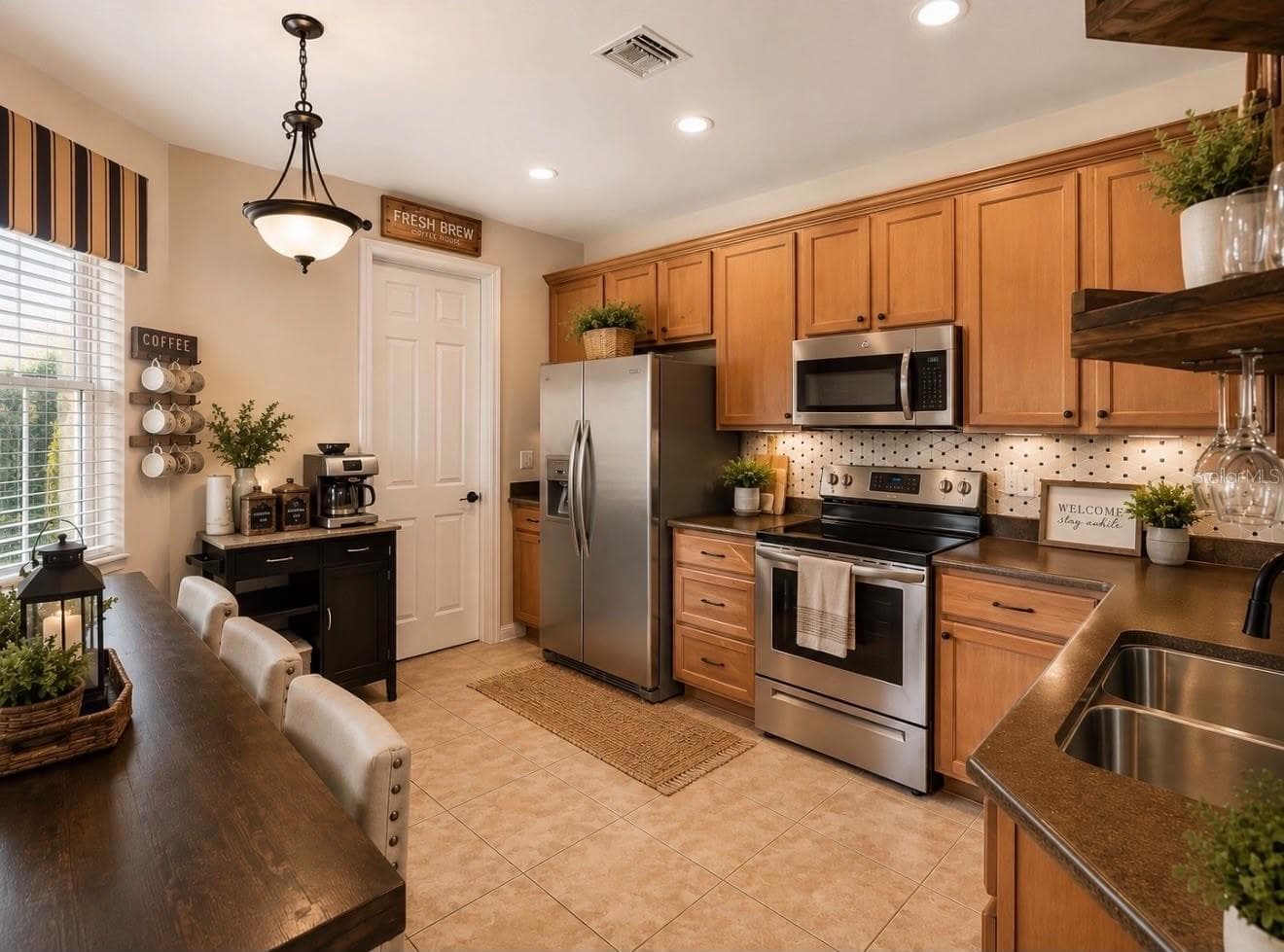 KITCHEN - 740 CHACALL LOOP, MOUNT DORA