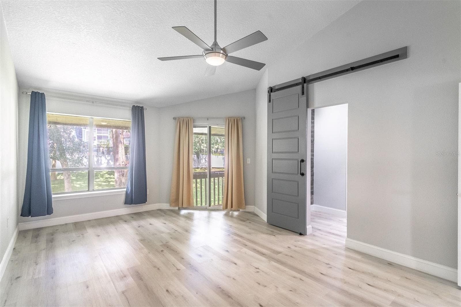 YOUR PERSONAL RETREAT AWAITS. - 139 OLIVE TREE CIR, ALTAMONTE SPRINGS