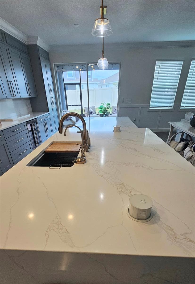 Two counter top built in wireless charging stations - 6175 SHAVASANA RD RD, CLERMONT