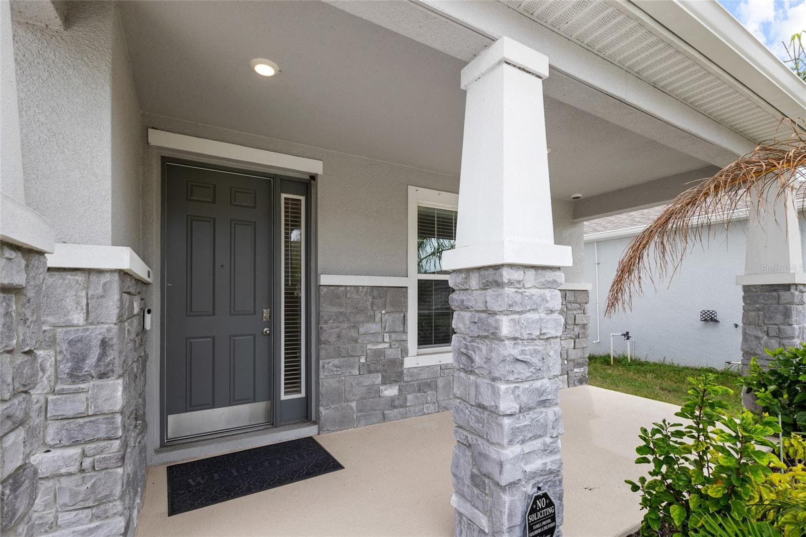Single Family Residence at 13071 BROOKSIDE MOSS DR, RIVERVIEW, photo 5 of 87