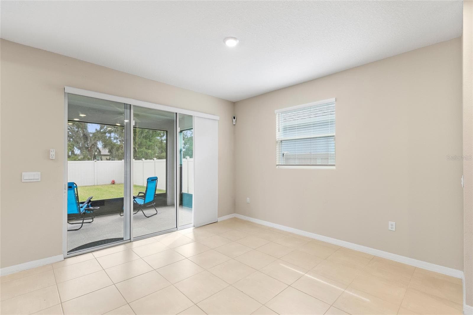 Single Family Residence at 13071 BROOKSIDE MOSS DR, RIVERVIEW, photo 19 of 87