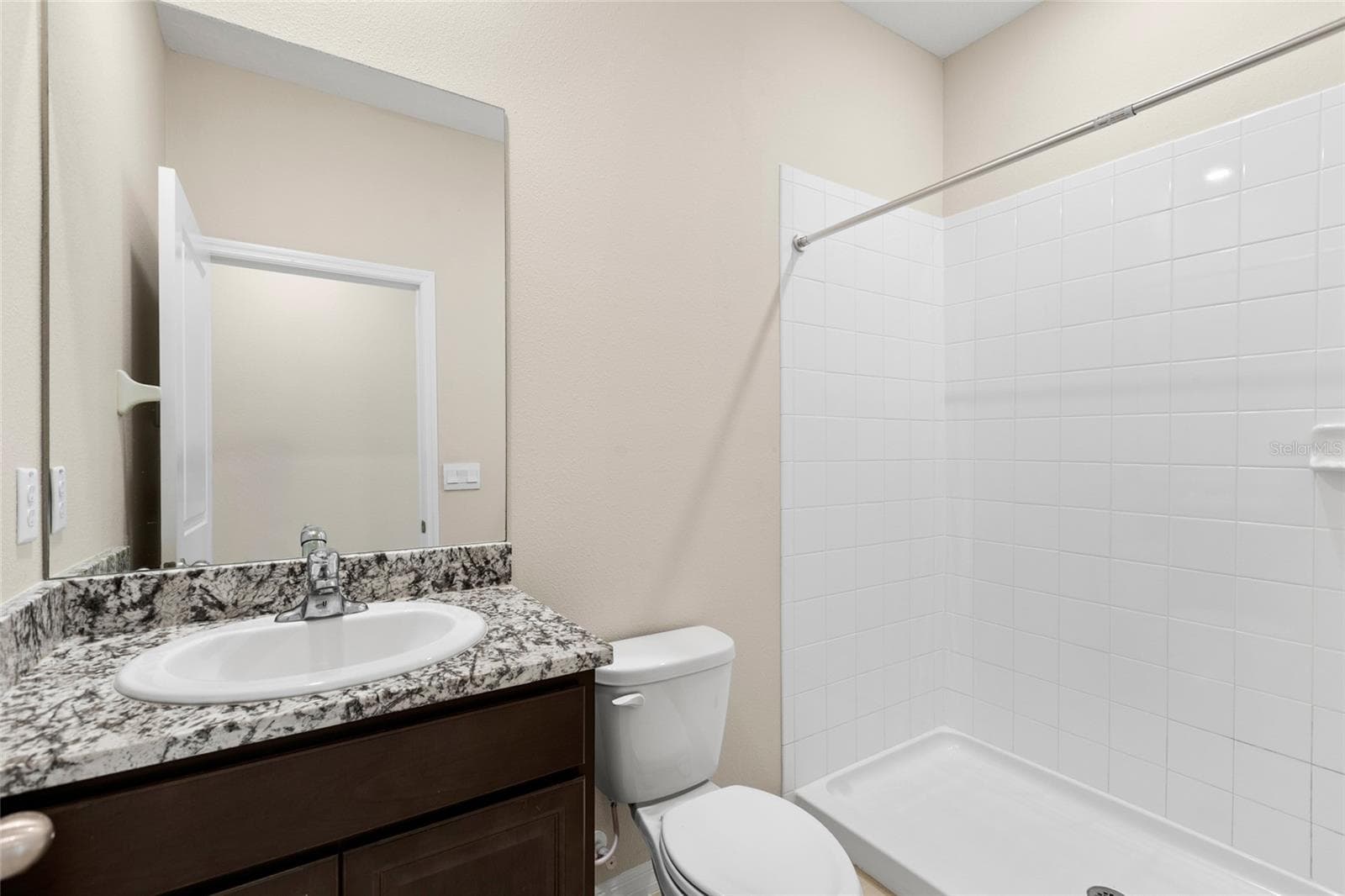 Single Family Residence at 13071 BROOKSIDE MOSS DR, RIVERVIEW, photo 28 of 87