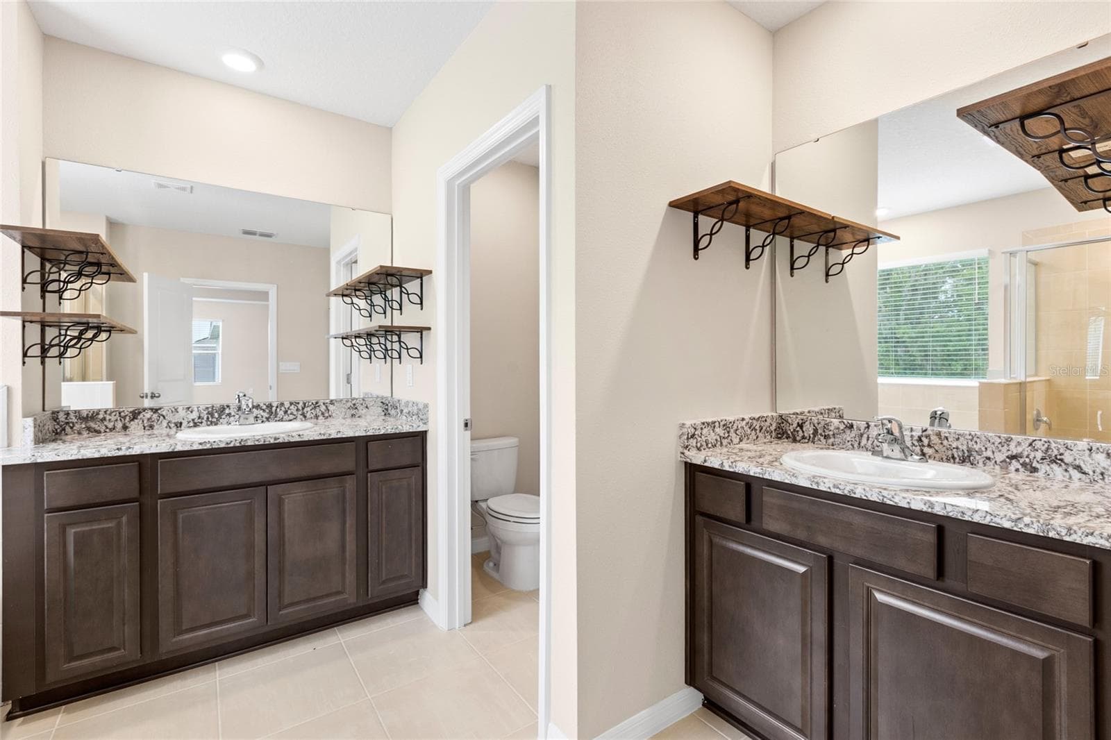 Single Family Residence at 13071 BROOKSIDE MOSS DR, RIVERVIEW, photo 41 of 87