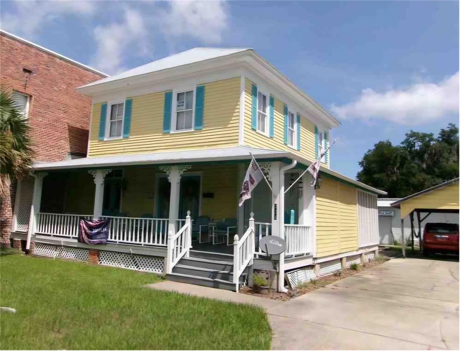 334 CENTRAL AVE