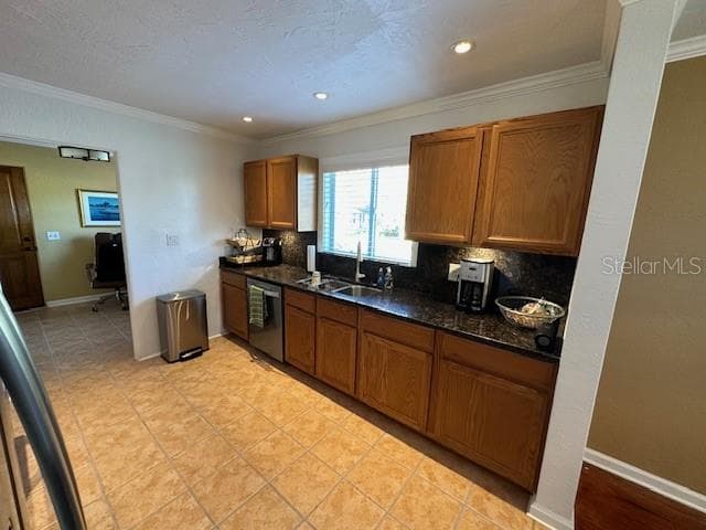 Single Family Residence at 1146 RIVERSIDE DR, DAYTONA BEACH, photo 37 of 65