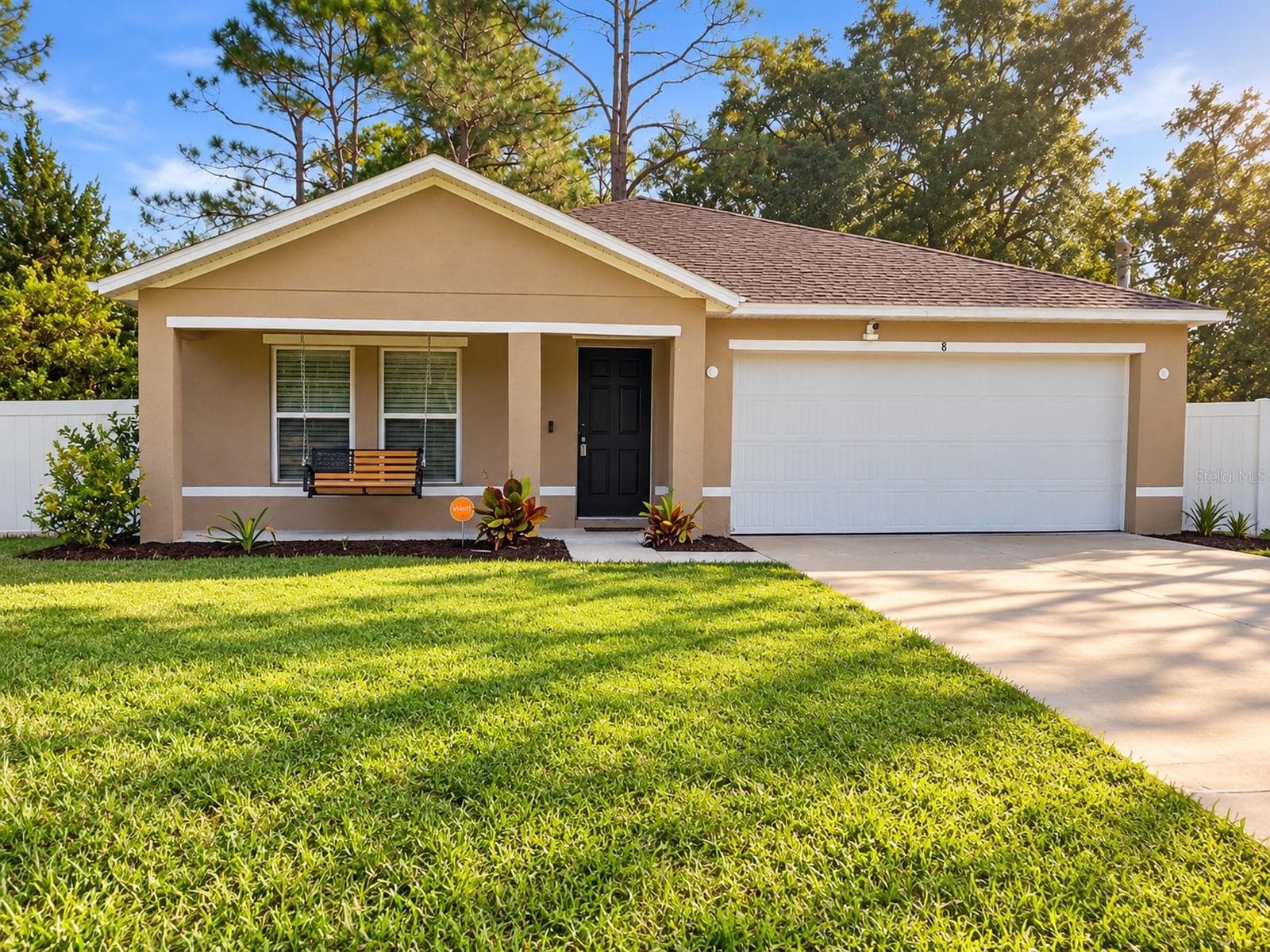 Single Family Residence at 8 PLUMTREE PL, PALM COAST