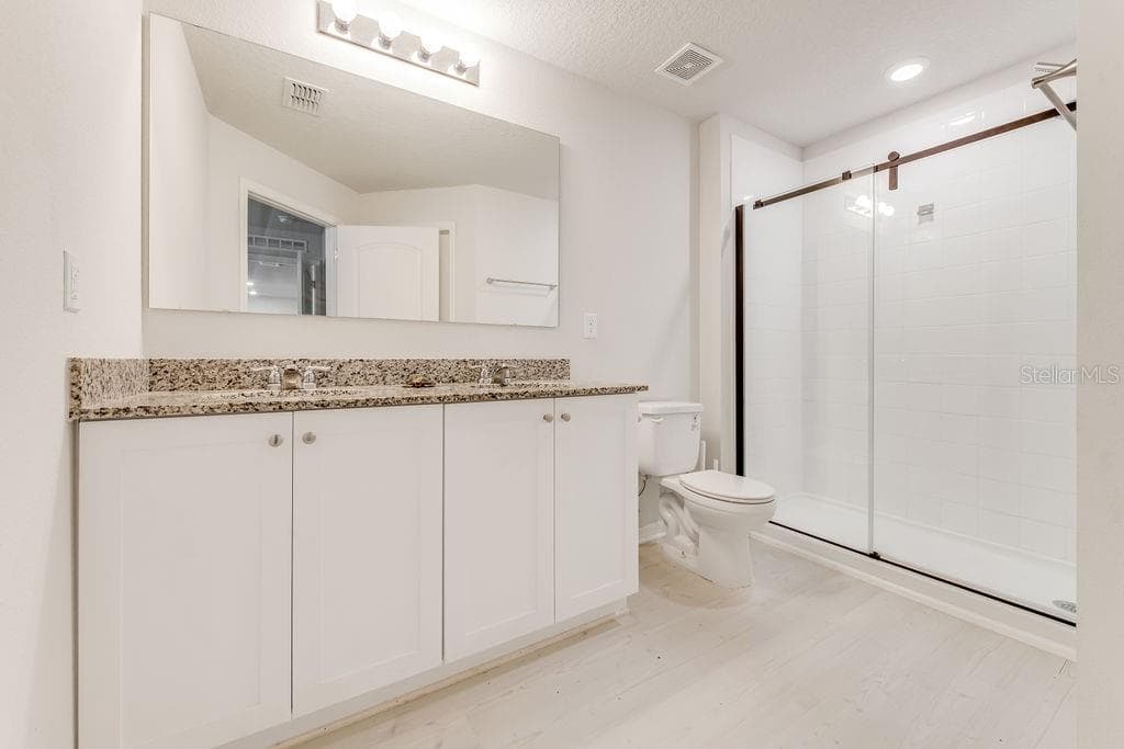 Single Family Residence at 8 PLUMTREE PL, PALM COAST, photo 20 of 37