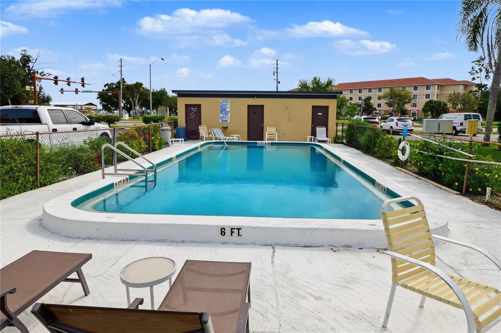 Community pool - 457 ALBEE FARM RD #V13, VENICE