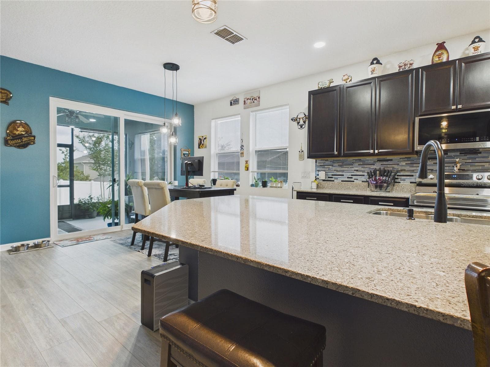 Kitchen/breakfast nook - 3026 ZANDER DR, GRAND ISLAND