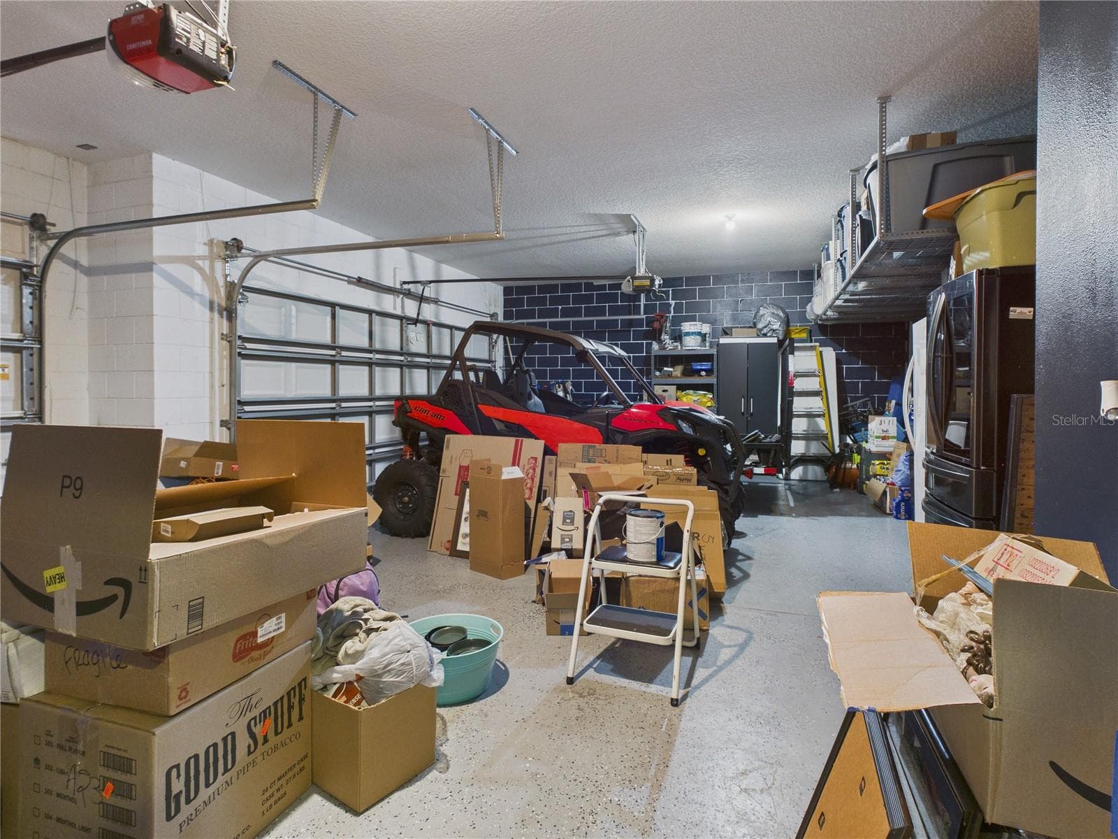 Large 3 car garage1 car 11 X 19 2 car 22.6 X 19.11 - 3026 ZANDER DR, GRAND ISLAND