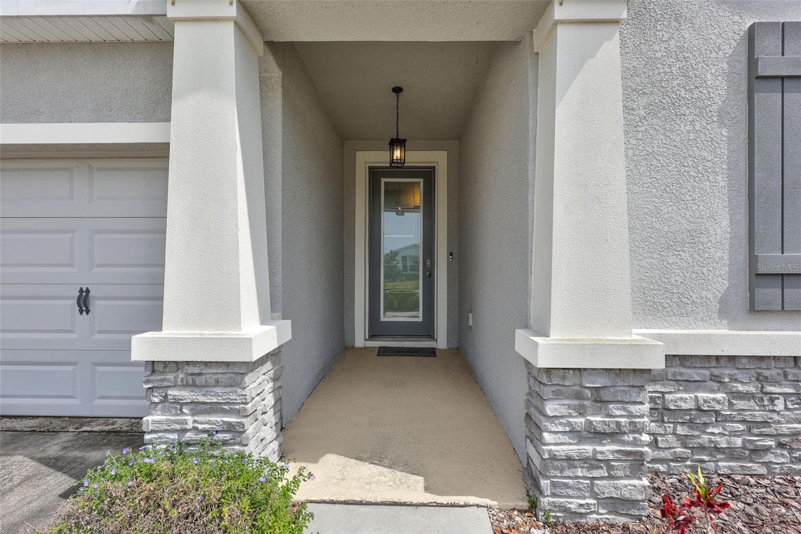 Single Family Residence at 17032 HARVEST MOON WAY, LAKEWOOD RANCH, photo 2 of 73