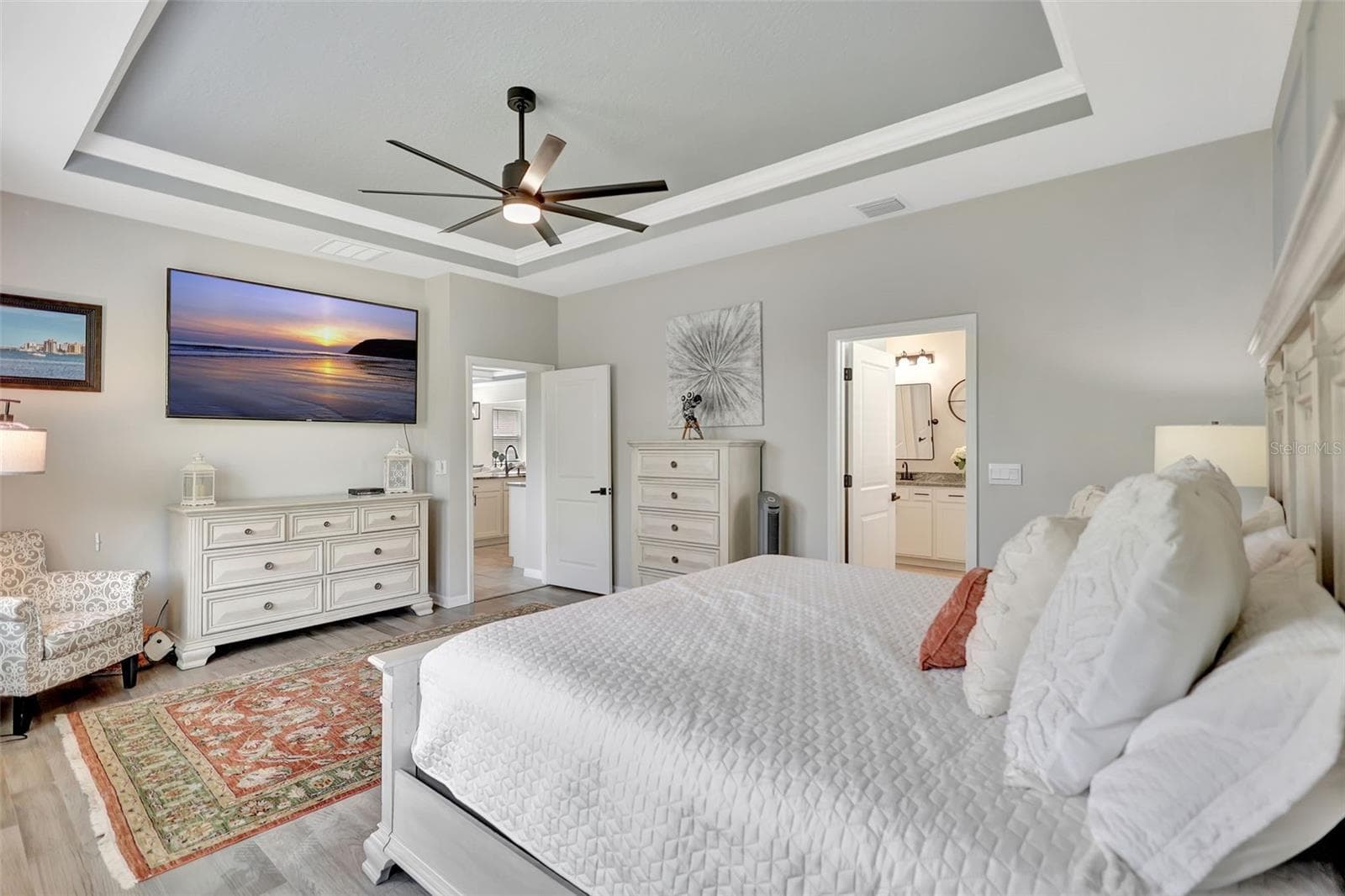 Single Family Residence at 17032 HARVEST MOON WAY, LAKEWOOD RANCH, photo 19 of 73