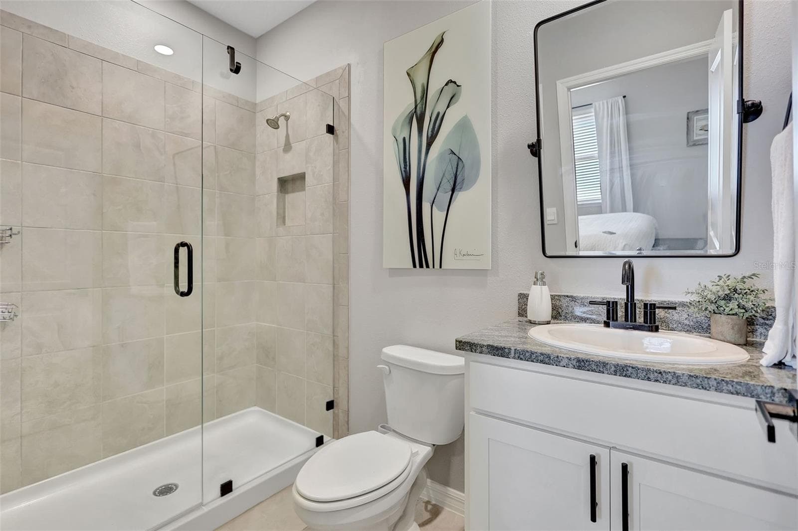Single Family Residence at 17032 HARVEST MOON WAY, LAKEWOOD RANCH, photo 27 of 73