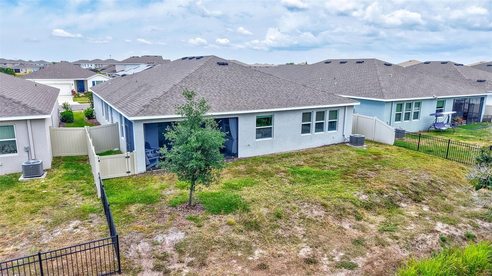 Single Family Residence at 17032 HARVEST MOON WAY, LAKEWOOD RANCH, photo 63 of 73