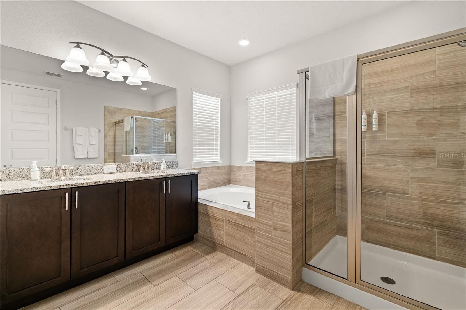 Single Family Residence at 1113 CASTLE PINES CT, REUNION, photo 20 of 65