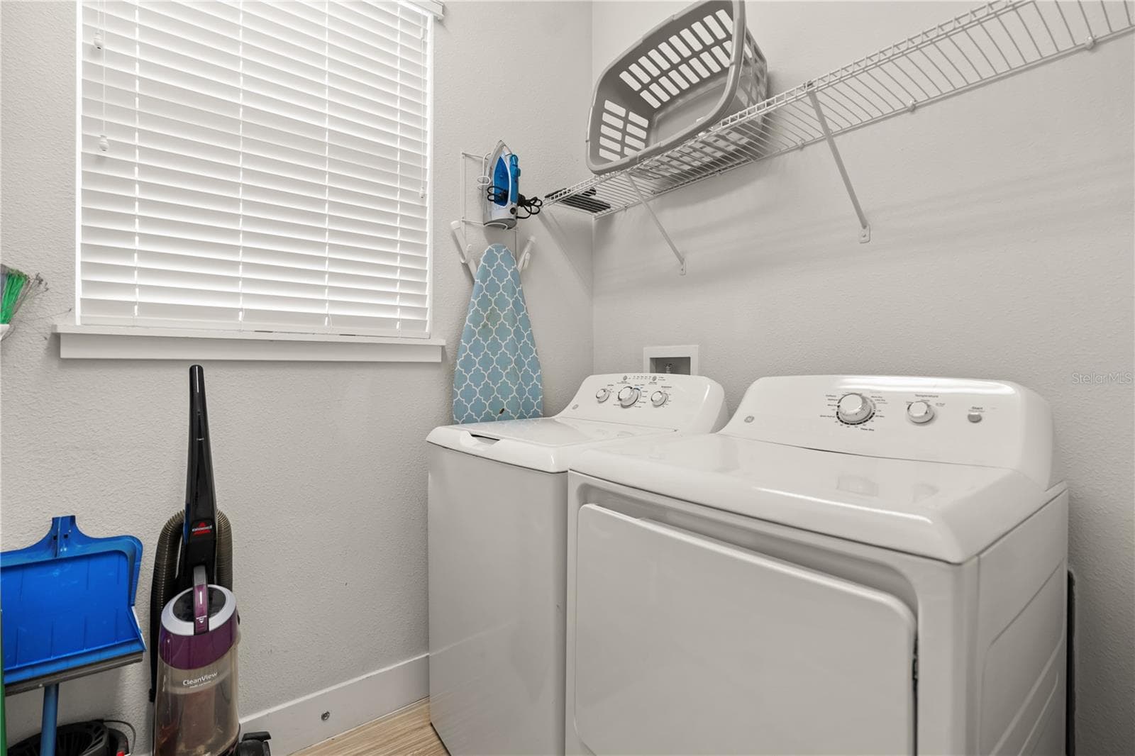 Single Family Residence at 1113 CASTLE PINES CT, REUNION, photo 37 of 65