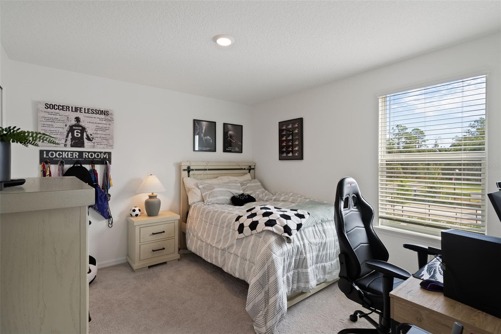 Single Family Residence at 6582 PORCH LIGHT DR, NEW PORT RICHEY, photo 34 of 49